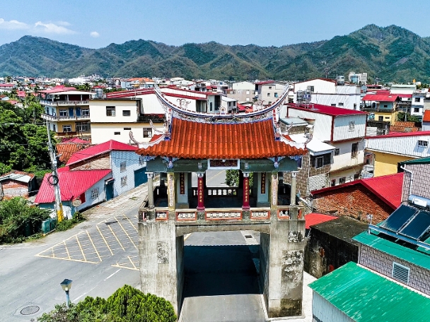 瀰濃東門樓